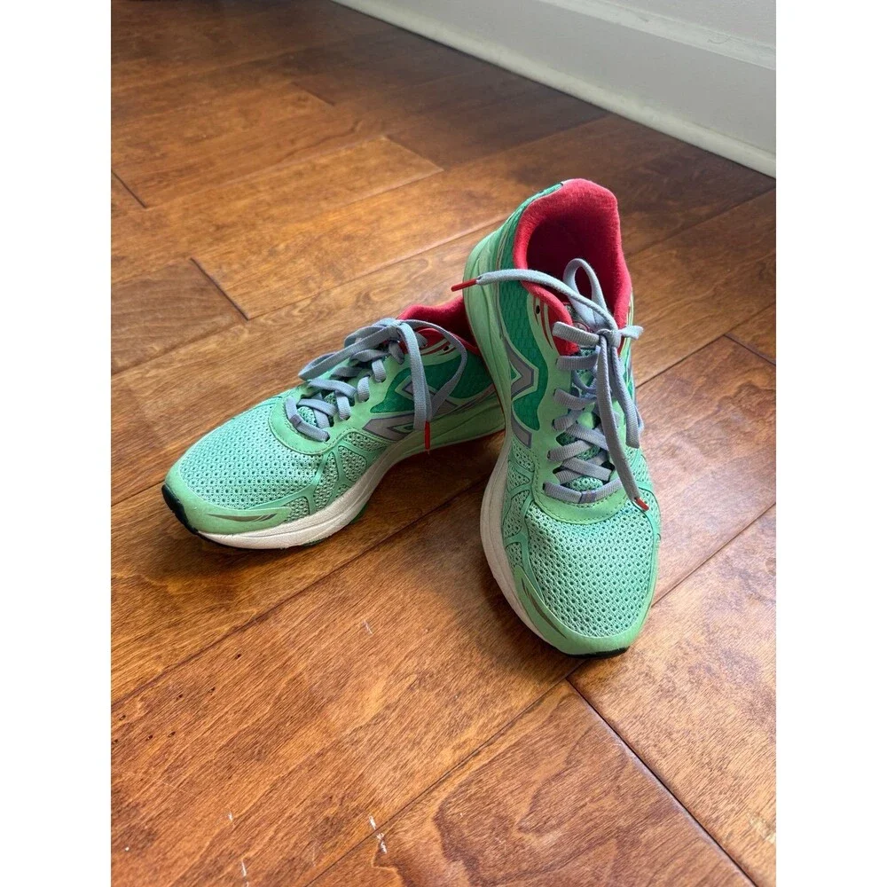 New Balance rare ariel